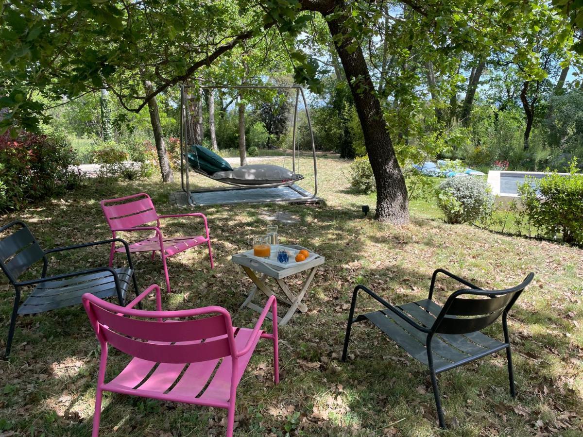 Ermitage Notre Dame De Vacquieres Bed & Breakfast Noves Exterior foto